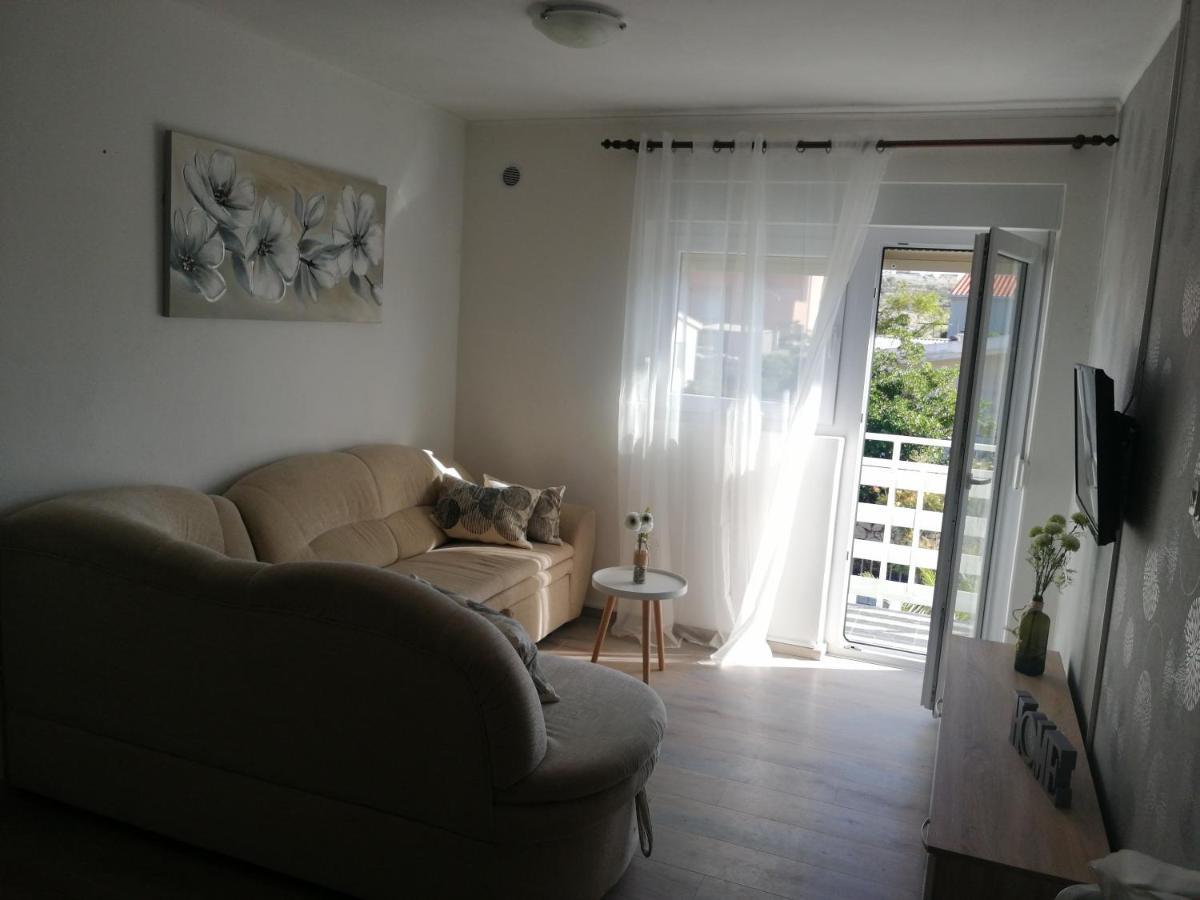 Apartments Lanterna Ražanac מראה חיצוני תמונה