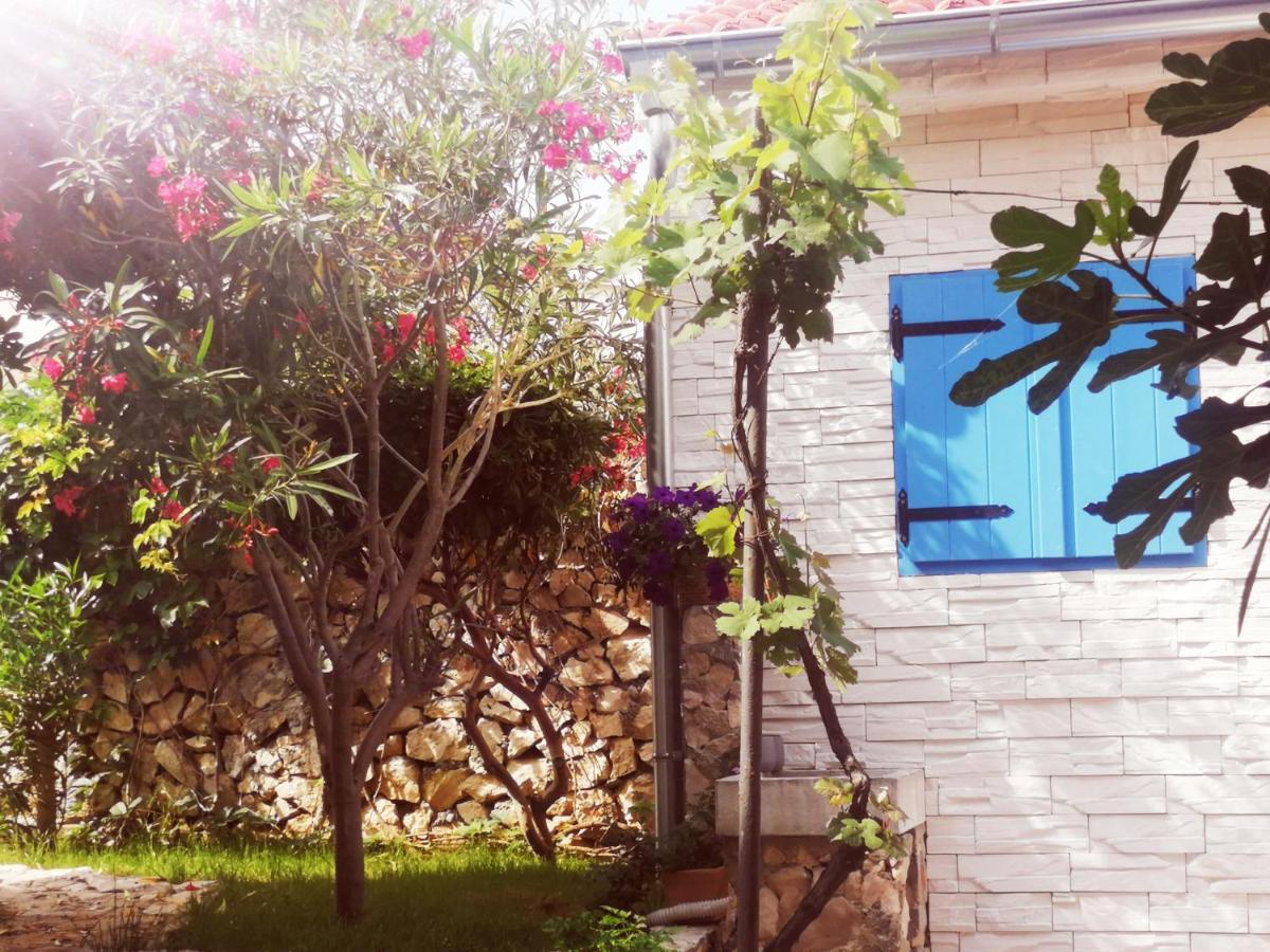 Apartments Lanterna Ražanac מראה חיצוני תמונה