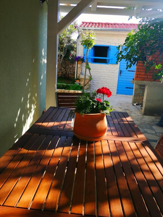 Apartments Lanterna Ražanac מראה חיצוני תמונה